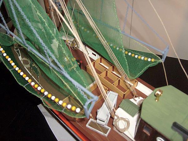 Image of Scale 1:33 Billing Boats Cux 87 Krabbenkutter