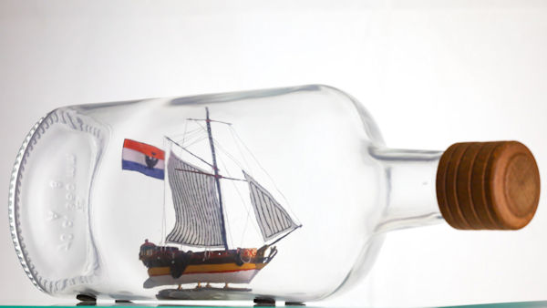 Image of Dutch Yatch in a Bottle