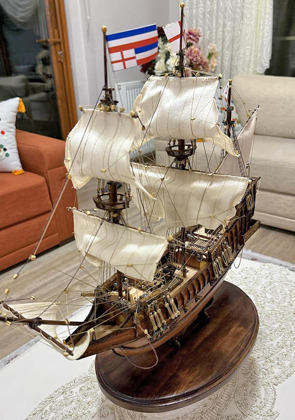 Image of Golden Hind