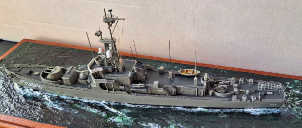 Image of Destroyer Escort USS Dealey DE-1006