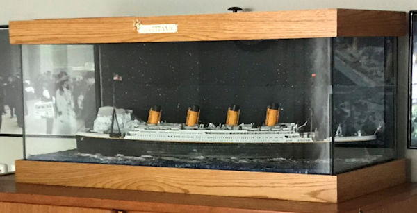 Image of RMS Titanic Iceberg Diorama